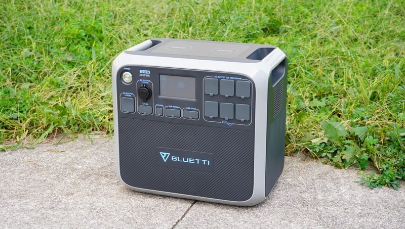 ポータブル蓄電池「AC200P」